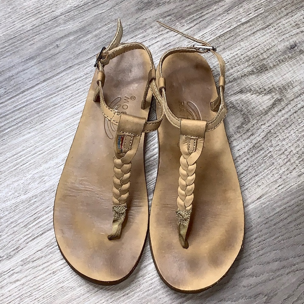 Rainbow Braided T strap Sandals Sz M